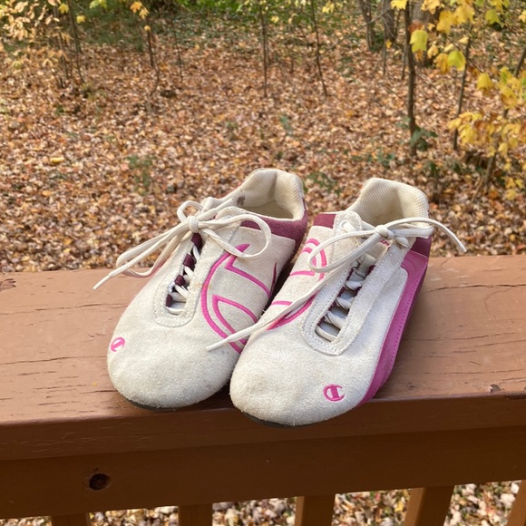 Champion white suede sneakers - Picture 1 of 10